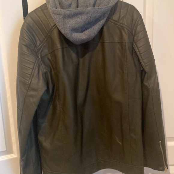 NWOT men’s moto jacket with hood - Picture 3 of 10
